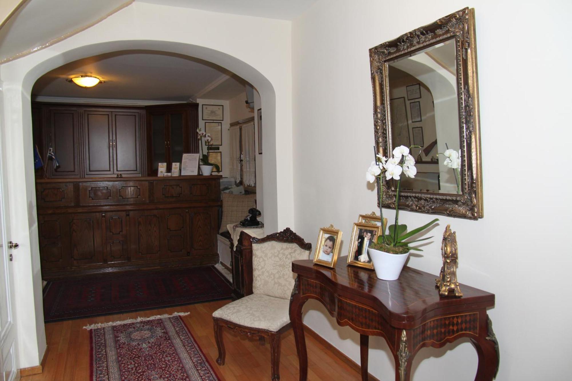 Hotel Panellinion Trikala  Exterior photo